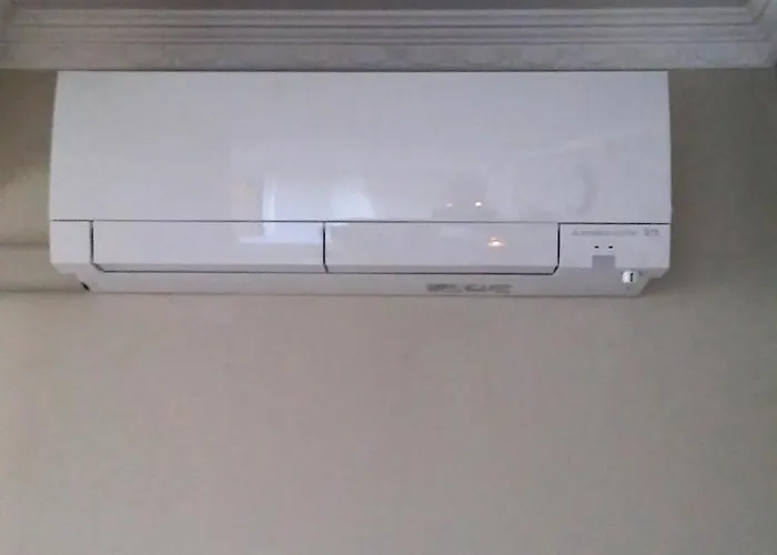 Appartamento Vaeikese Sisehooviga Korter Jahtsadama Vahetus Laeheduses *